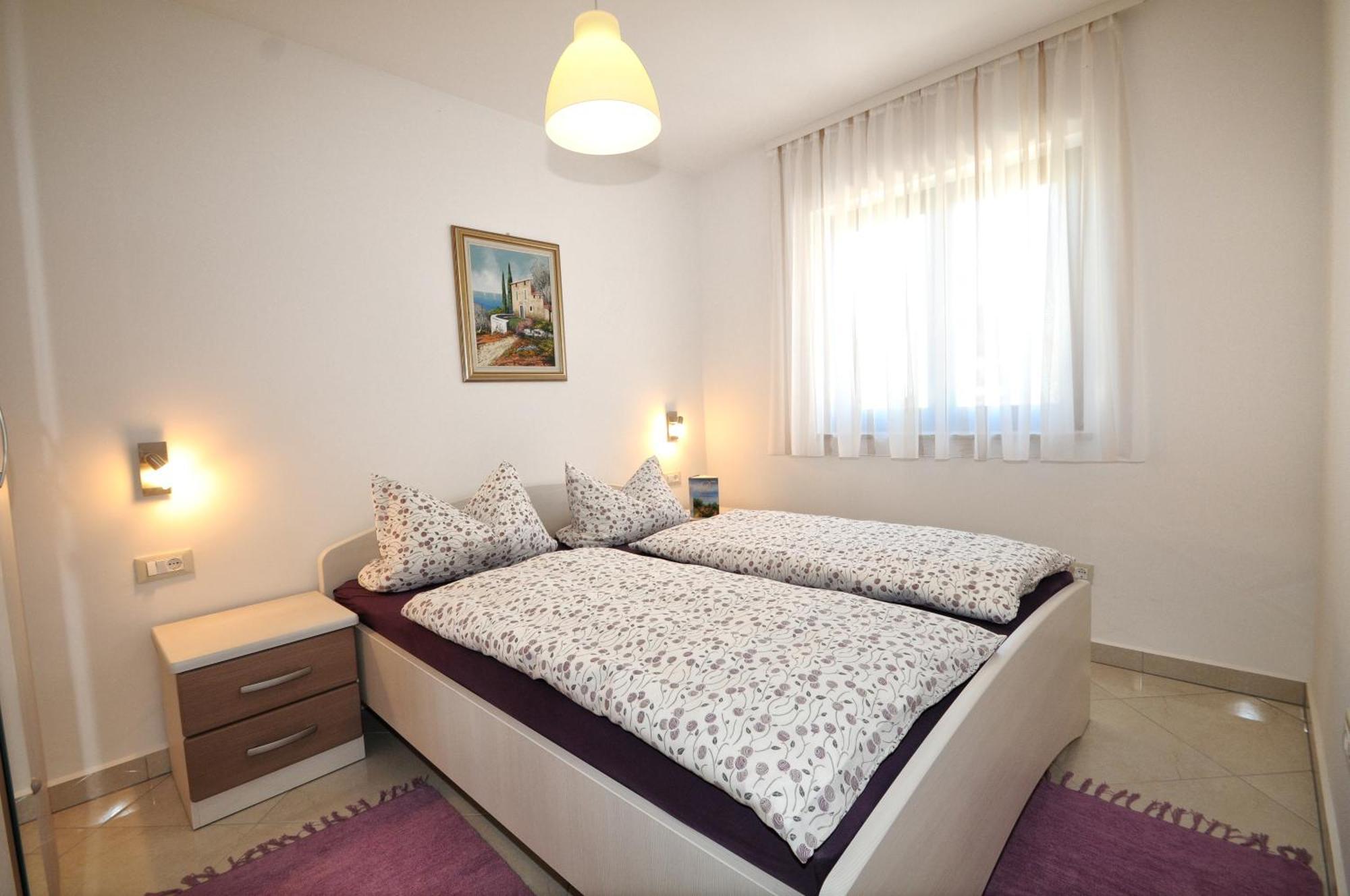 פורץ Apartments Jasmina חדר תמונה