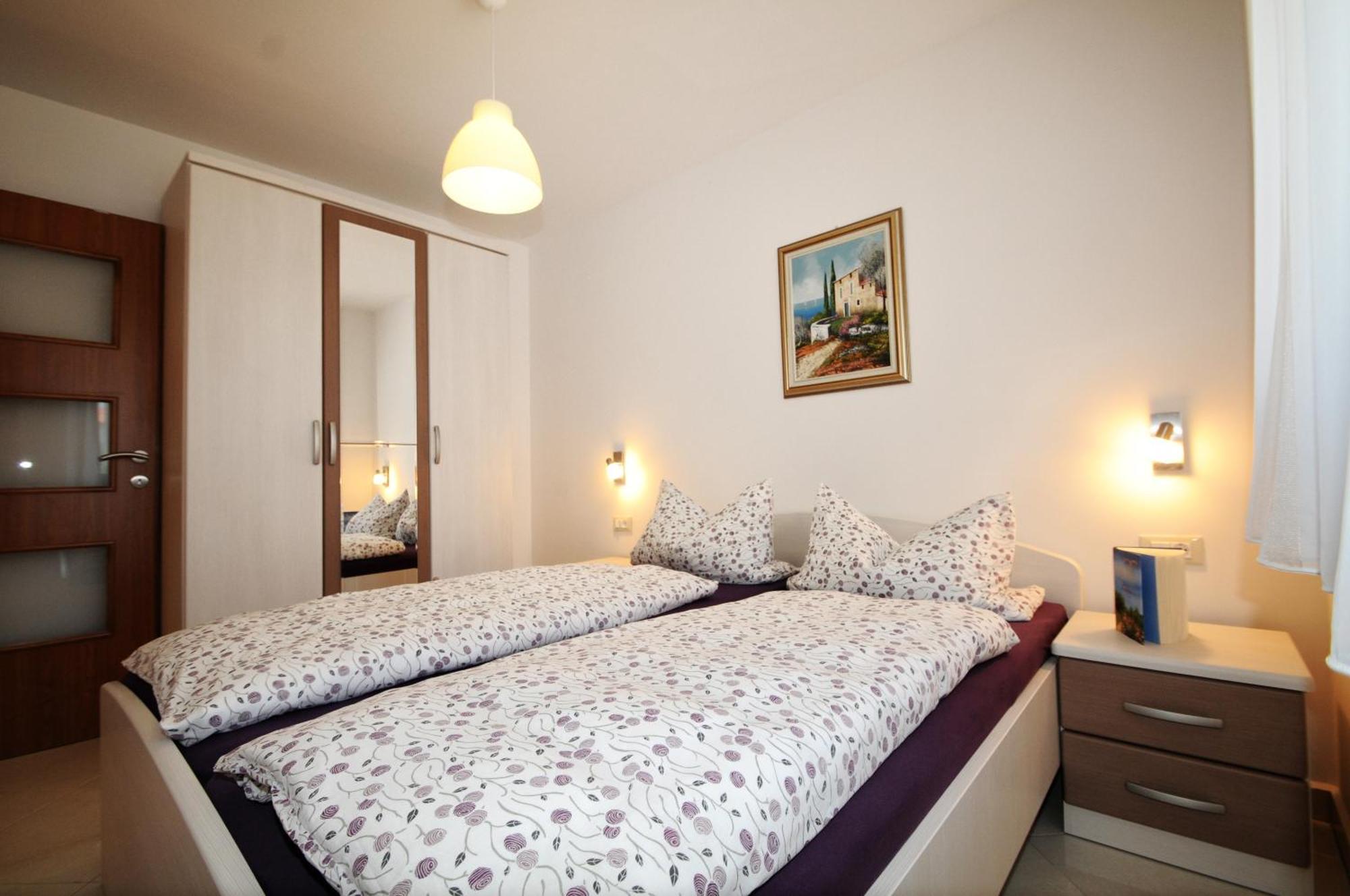 פורץ Apartments Jasmina חדר תמונה